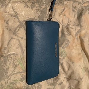 Michael Kors clutch wallet